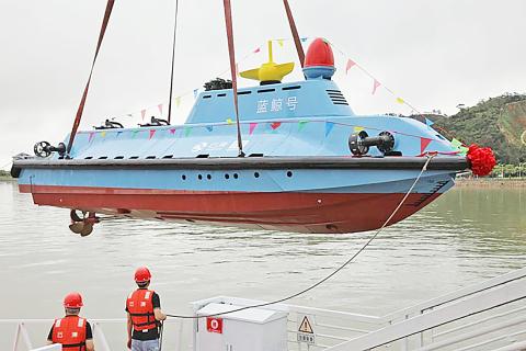 ရေအောက်ထဲမှာ ရက်ပေါင်း ၃၀ ကြာနေနိုင်မယ့် ကမ္ဘာ့အမြန်ဆုံးရေအောက်သွားယာဉ်