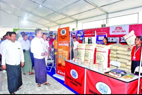 ❝တစ်ပတ်ကြာ ကျင်းပမည့် ဆောက်လုပ်ရေးလုပ်ငန်းသုံးပစ္စည်းများ ရောင်းချသည့် ဈေးရောင်းပွဲတော်ကို နေပြည်တော်၌ ပြခန်းပေါင်း ၇၄ ခု ဖြင့် မေ ၁၂ မှစတင်ရောင်းချပေးနေ❞