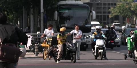 Beijing issues weather warning for hottest days of year