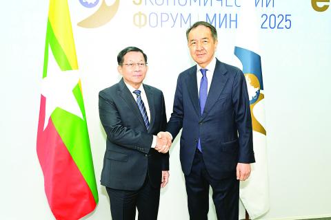 နိုင်ငံတော်စီမံအုပ်ချုပ်ရေးကောင်စီဥက္ကဋ္ဌ နိုင်ငံတော်ဝန်ကြီးချုပ် ဗိုလ်ချုပ်မှူးကြီး မင်းအောင်လှိုင် ဥရောပ-အာရှ စီးပွားရေးကော်မရှင်(EEC) ဘုတ်အဖွဲ့ဥက္ကဋ္ဌ Mr.Bakytzhan Abdirovich Sagintayev နှင့် တွေ့ဆုံဆွေးနွေး