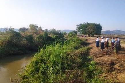 သီးနှံမျိုးစုံ(၃၅၀)ဧက ရေကြီးရေလျှံမှုမှကာကွယ်နိုင်ရေး ရွှေလေးရိုးနှင့် ဘိုဘေးရိုးတွင် သဲနုန်းတူးဖော်ပေး
