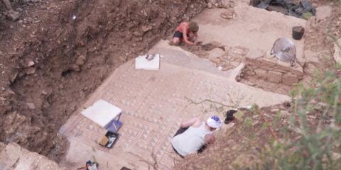 Rare Roman mosaic unearthed in southern France