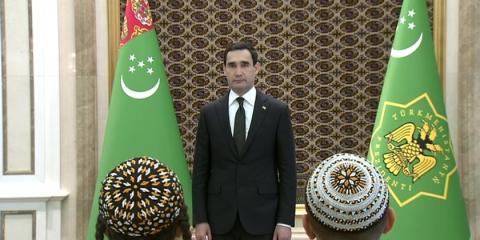 Turkmen President attends grain commitment ceremony