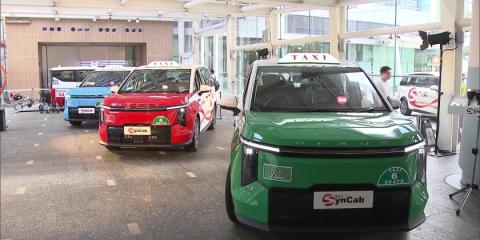Four more taxi fleets officially begin operations