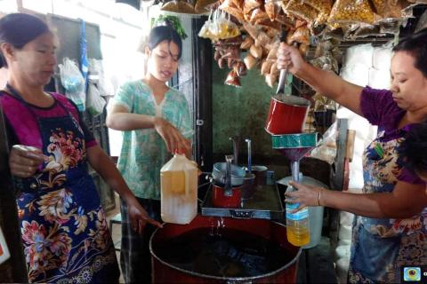 ပလိပ်မြို့နယ်(ခွဲ)တွင် စားအုန်းဆီများအား ဈေးနှုန်းချိုသာစွာဖြင့် ရောင်းချပေးလျက်ရှိ