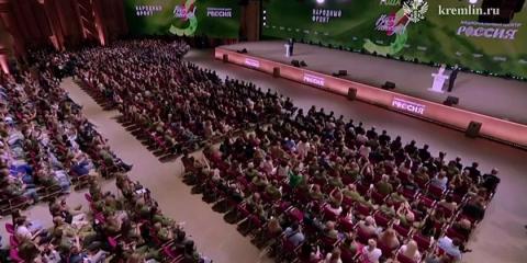 Vladimir Putin takes part in the forum 'Everything for Victory!'