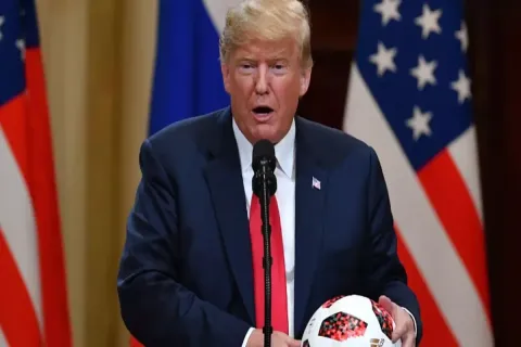 အမေရိကန်တွင် soccer ကို football အဖြစ် အမည်ပြောင်းလဲရန် ထရမ့် ပြောကြား
