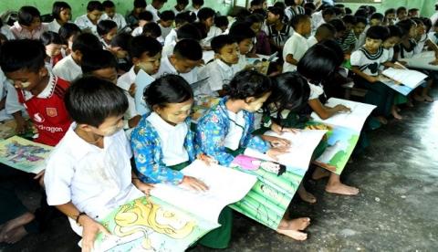 စာဖတ်ရှိန်မြှင့်တင်ရေး အသိပညာပေး ဟောပြောပွဲ၊ စာအုပ်ပြပွဲနှင့် နံရံကပ်စာစောင်ပြပွဲကျင်းပ