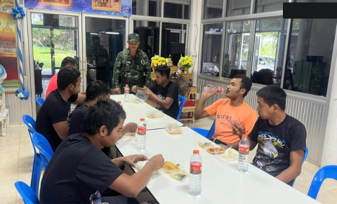 ထိုင်းနိုင်ငံက အပစ်အခတ်ရပ်စဲပြီးနောက်ပိုင်း ကမ္ဘောဒီးယားစစ်သည် များကို ဖမ်းဆီး