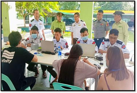 အွန်လိုင်းလိမ်လည်မှု (Telecom Fraud) နှင့် ဒုစရိုက်မှုလုပ်ငန်းများတွင် ဆက်စပ်ပါဝင်ခဲ့ကြသည့် ပြည်ပနိုင်ငံသား ၂ဝ အား သက်ဆိုင်ရာနိုင်ငံများသို့ လွှဲပြောင်းပေးအပ်ခဲ့ပြီး ပြည်ပနိုင်ငံသား ၁ဝ ဦး ထပ်မံစစ်ဆေး ဖော်ထုတ်ထိန်းသိမ်းနိုင်ခဲ့