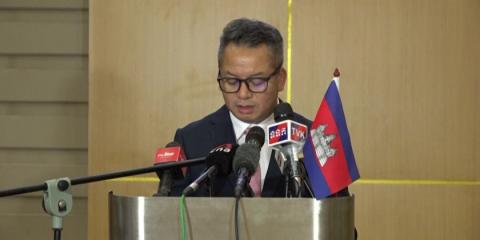 Thailand and Cambodia agree to extend peace pact