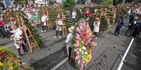 Traditional Colombian flower festival parade takes place in Medellin