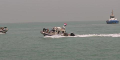 Iraq cracks down on oil smuggling in disputed waterway