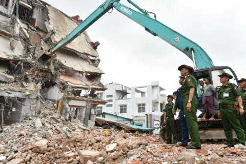 ငလျင်ဒဏ်ကြောင့် ပျက်စီးဆုံးရှုံးမှုများ ဖြစ်ပေါ်ခဲ့သည့် ဒေသများ၌ ပြန်လည်ထူထောင်ရေးလုပ်ငန်းများ အင်တိုက်အားတိုက် ဆက်လက်ဆောင်ရွက်လျက်ရှိ