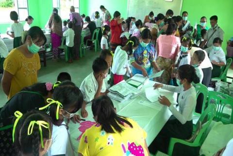 အနာဂတ်ပန်းကလေးများ ပွင့်လန်းဖို့ ကျောင်းအပ်နှံကြပါစို့