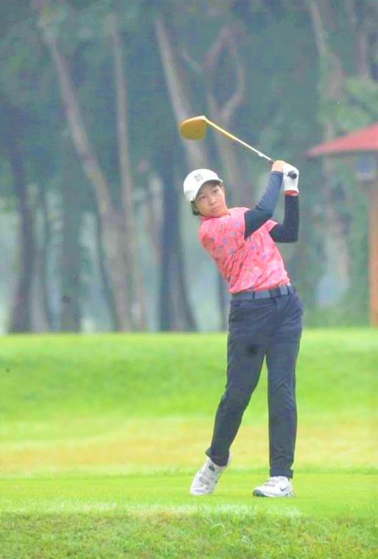 Golf-loving youths receive local and international training